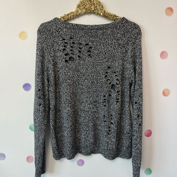 Express Destructed Sweater - Picture 4 of 6